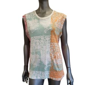 120. Custo Barcelona Multicolor Graphic Tee - Size Large